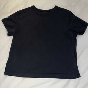 Lululemon tshirt
